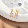 Aretes redondos europeos y americanos en forma de corazón con circonita Súper Flash, aretes simples y elegantes que combinan con todo, aretes clásicos, aretes de venta caliente, venta directa