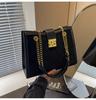 Bolso Retro Transfronterizo para Mujer, Gran Capacidad, Nuevo Bolso Cruzado Casual con Cadena para Hombro Otoño e Invierno 2026, Bolso de Mano para Viaje