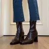 2025 Nuevas Botas Cortas de Tacón Alto Cuadradas Ajustadas para Otoño e Invierno Botas de Tacón Grueso Estilo Retro Botas Cortas de Estilo Británico para Mujer