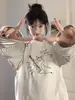 2025 Nova Camiseta com Design de Costura em Cor Contrastante, Estampa Interessante, Gola Redonda, Manga Longa, Moda Feminina, Versátil, Caimento Solto