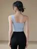 Sujetador deportivo de verano para mujer con copa fija, chaleco de yoga de un solo hombro, prenda exterior, hermoso diseño de espalda, conjunto de entrenamiento Pilates fitness