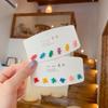 Pendientes para Estudiantes Mujeres, Pendientes Sencillos Estilo Coreano Macaron Mariposa, Pendientes Frescos y Dulces Margarita Pequeña, Set de Una Semana