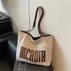 Bolsos de Alta Gama para Mujer Otoño e Invierno 2025 Nuevo Bolso Tote de Moda Tendencia Versátil Ins Gran Capacidad Bolso de Hombro para Viajes