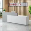 Balcão de caixa moderno, design minimalista e moderno, adequado para pequenas lojas, lojas de conveniência e balcões de recepção; novos modelos e outras opções