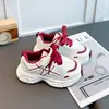 Tênis Dad Shoes Infantis para 3-6-8 Anos Primavera e Outono Novo Malha Respirável Tênis Esportivo para Meninos e Meninas Leve Antiderrapante Calçados Infantis Modernos