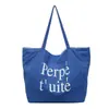Bolsa de Lona Grande de un Solo Hombro Rayada Bordada con Letras Transfronteriza Estilo Coreano de Nicho para Viaje Primavera/Verano 2026