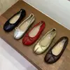Zapatos Individuales Retro Estilo Coreano 2026 Commute Francés Versátil Suela Suave Boca Baja Estilo Hada Ballet Pezuña de Cerdo Punta Dividida