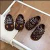 Zapatos Pequeños de Cuero para Bebé Primavera y Otoño Guardería Estilo Versátil Retro Zapatos Individuales Zapatos para Niños Pequeños Estampado de Leopardo Moda para Niñas Lunares Casual