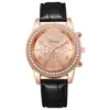 Nuevo Reloj de Mujer de Venta Caliente Transfronterizo, Reloj de Mujer con Correa de Cuero y Diamantes, Reloj de Cuarzo para Mujer, Reloj de Pulsera, Wholesale de Fabricante de Relojes