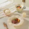 Louças de cerâmica com borda plissada, louças para uso doméstico, tigelas de arroz, tigelas para macarrão, tigelas de café da manhã, tigelas de salada, pratos e travessas de alto valor estético
