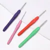 Venta Directa de Fábrica Gancho de Crochet de Mango Suave de Color TPR Crochet Hecho a Mano DIY Tejer Suéter Crochet de Cabeza Única Metal Aluminio Gancho de Crochet Sólido