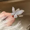 Anel de Flor com Laço Estilo Livro Vermelho e Pérola, Anel de Nicho de Luxo Leve, Acessório de Mão Versátil Estilo Coreano para Mulheres