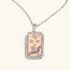 Moda Clásica Versátil Transfronteriza Europea y Americana Colgante Acero Inoxidable Chapado en 18K Goteo de Aceite Diamante Completo Constelación Cuadrado Colorido Collar