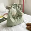 Bolsa Femenina Coreana de Nicho Más Vendida, Bolso de Hombro Casual Versátil, Bolso Cubo de Moda de Gran Capacidad para el Trabajo, Bolso Cruzado para Mujer