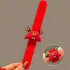 Regalo de Año Nuevo Danza del León Anillo de Presión Pulsera para Niños Muñeco Lindo de Dibujos Animados de Año Nuevo Regalo de Boda Pequeño Regalo de Año Nuevo