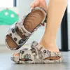 Dropshipping 2026 Nova Moda Casual Chinelos Masculinos para Exterior Antiderrapantes Calçados de Praia Sandálias com Sola Grossa de EVA Transfronteiriço