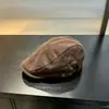 Gorra de pico de pato vintage, Nuevo sombrero versátil de gamuza, Estilo de terciopelo ligero de color sólido para mujer, Estilo casual coreano