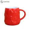 Venta Directa de Fábrica de Comercio Exterior Taza de Café Puede Ser Gres Cerámico Relieve Árbol de Navidad Taza Regalo para Pareja Soporta Personalización Empresarial