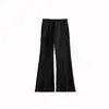 Pantalones de alta gama, ligeramente acampanados para hombre, con un diseño elegante y moderno, un corte relajado y una silueta favorecedora.. Estos pantalones largos de color liso son perfectos para otoño e invierno, ofreciendo calidez adicional con un forro de felpa.