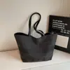 Bolsa de Lona de Grande Capacidade para Mulheres 2025 Nova Casual Coreana de Nicho Versátil Bolsa de Ombro para Trabalho e Bolsa para Roupas de Trabalho