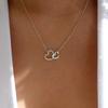 Collar de amor sencillo y versátil de estilo coreano Cao Shi, popular en Internet, con forma de corazón dulce, collar romántico de doble corazón hueco para mujer.