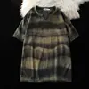 Camiseta Vintage com Listras Onduladas Desgastadas de Manga Curta para Homens, Estilo Americano, Moderna e Estilosa, Caimento Solto, Top de Verão
