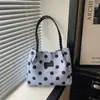 2026 Início do Outono Nova Bolsa Casual de Bolinhas Leve Versátil para o Trabalho Bolsa de Ombro Única Bolsa Tote Color Block Bolsas Femininas Atacado