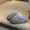 Chinelos de Pelo com Solado Grosso 2026 Novo Estilo Feminino para Usar ao Ar Livre, Calce Fácil, Pessoa Preguiçosa, Chinelos de Algodão, Sapato Birkenstock Fechado no Dedo, Pelúcia Retrô