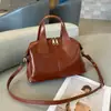 Bolso de Mano de Cuero Curtido Vegetal Retro Bolso Cruzado de Cuero Genuino para Mujer Bolso Boston Tipo Almohada de Piel de Vaca de Primera Capa Moderno y Versátil
