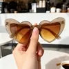 Novos Óculos de Sol de Moda Cruzados da Amazon Love para Homens e Mulheres Óculos de Sol Retro de Alta Qualidade Prontos para Venda