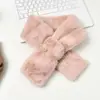 Bufanda Cálida de Felpa Estilo Coreano para Mujer Otoño e Invierno con Lazo de Perlas y Cruz, Cuello Grueso de Piel Sintética de Conejo Rex