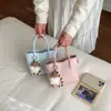 Bolso de Mano de Alta Gama para Mujer, Nuevo Bolso de Hombro de Nicho de Moda 2026 para Viajes Diarios, Bolso Cubo Cruzado Exquisito para Salidas