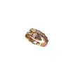 Serpiente Pequeña Celebridad en Línea Venta en Vivo Nuevo Anillo Abierto Hueso de Serpiente Completamente Incrustado de Diamantes Lujo Ligero Anillo con Textura para Dedo Índice de Mujer Venta al por Mayor