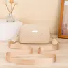Tendência transfronteiriça 2024 nova moda cor sólida lantejoulas em relevo bolsa de ombro transversal comércio exterior atacado bolsa feminina