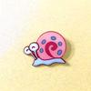 Broche de Caracol de Dibujos Animados Estilo Japonés de Acrílico Decoración para Ropa Bolsas Pines Insignia de Pulpo Linda Venta al por Mayor