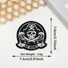 Parches Bordados Populares Temáticos de Piratas Transfronterizos, Parches Bordados Personalizados de Calavera en Blanco y Negro, Parches Decorativos para Ropa y Sombreros con Adhesivo Termofusible
