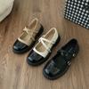Sapatos Mary Jane Retrô Estilo Pequeno Fragrante para Mulheres 2023 Primavera Novos Sapatos de Couro Pequenos Estilo Britânico de Sola Grossa com Saia Mocassins Franceses