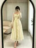 943W Vestido de Encaje Retro Francés Manga Larga Cuello Cuadrado Cintura Entallada Elegante Falda Larga Vestido de Noche para Banquete Múltiples Colores
