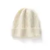 Gorro de punto de cachemira de invierno para mujer, versátil y moderno, perfecto para usar al aire libre, proporcionando calidez, con un patrón de rombos y un diseño engrosado, adecuado para mujeres jóvenes