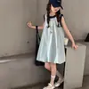 Vestido de Niña Verano 2026 Nuevo Vestido de Moda para Niños Mayores, Elegante Azul Marino Cuello Bloqueo de Color Delgado Vestido Floral