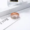 Joias populares europeias e americanas de aço titânio com incrustação de diamante fileira dupla Céu Estrelado aço inoxidável anel para homens e mulheres fábrica atacado