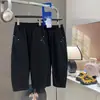 Calça Curved com Rebites Outono AINI para Meninos Nova Calça Esportiva Infantil Calça de Moletom de Algodão Outono Calça da Moda para Crianças Mais Velhas