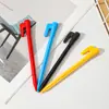 Estacas de Solo de Plástico para Rede de Sombreamento de Estufa em Estoque, Sofá Inflável Preguiçoso Estacas de Solo, Estacas de Solo de Plástico Amarelo à Prova de Vento para Tapete de Praia