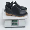 Estilo Novo Transfronteiriço Estilo Novo Transfronteiriço Tamanho Grande Franja Salto Grosso Botas Curtas de Couro para Mulheres Bico Fino Salto Grosso Zíper nas Costas Tamanho Grande Calçados Femininos