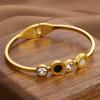 Pulsera romana de acero de titanio transfronteriza europea y americana para mujer, hip hop estilo INS simple con galvanoplastia al vacío 18K que no se desvanece
