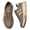 Zapatos ligeros y cómodos para hombre al por mayor para verano, zapatillas deportivas antideslizantes, zapatos casuales de viaje para hombre, zapatos de papá de suela gruesa, modernos
