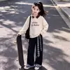 Niños Medianos y Grandes 2026 Niñas Estilo Primavera y Otoño Sudadera Moda Cuadros Bloques de Color Patchwork Pantalones de Pierna Ancha Versátil Conjunto de Dos Piezas Moderno
