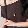 Collar de Plata con Corazón Blanco y Cristal Blanco Estilo Ins Coreano para Mujer Cadena de Clavícula Colorfast de Acero de Titanio de Lujo Ligero Accesorios de Alta Gama