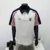 Camisa Polo de Manga Corta con Cremallera a Mitad y Diseño Patchwork a Rayas de Bloques de Color Estilo Americano para Hombre, Estilo Universitario de Verano, Camiseta Fresca y Elegante con Cuello de Solapa de Manga Corta