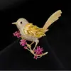 Broche de Pájaro Urraca de Gama Alta Japonés Lindo Anti-Exposición Personalidad Sofisticada Traje Pin de Color Broche Accesorio